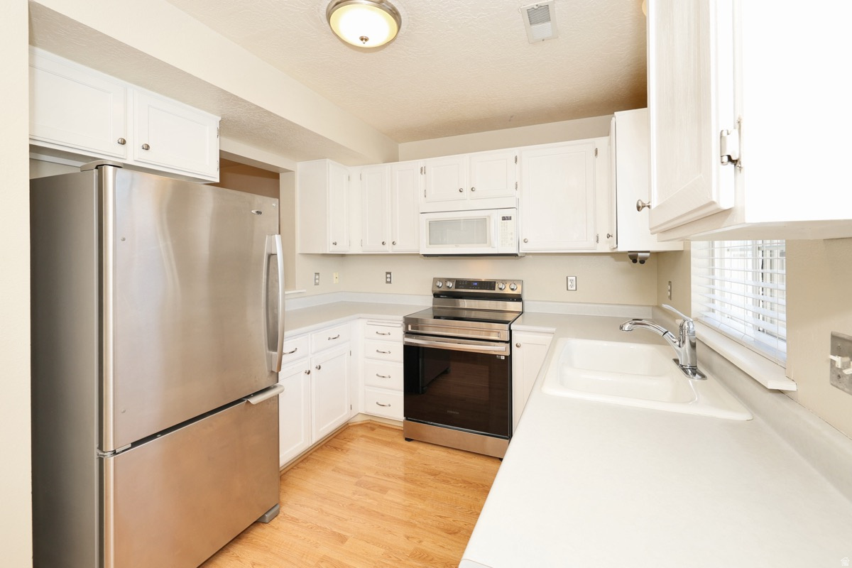 EASTGATE TOWNHOMES - Residential
