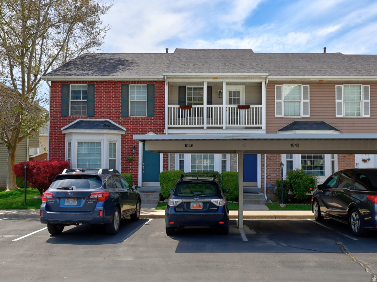 EASTGATE TOWNHOMES - Residential