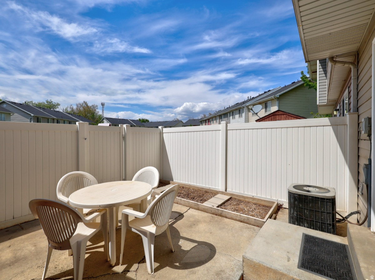 EASTGATE TOWNHOMES - Residential