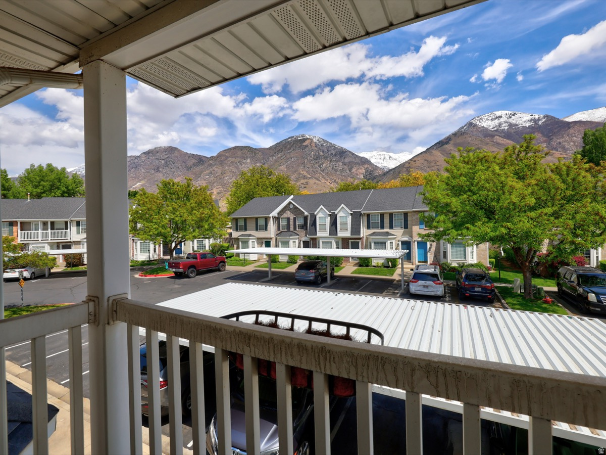 EASTGATE TOWNHOMES - Residential