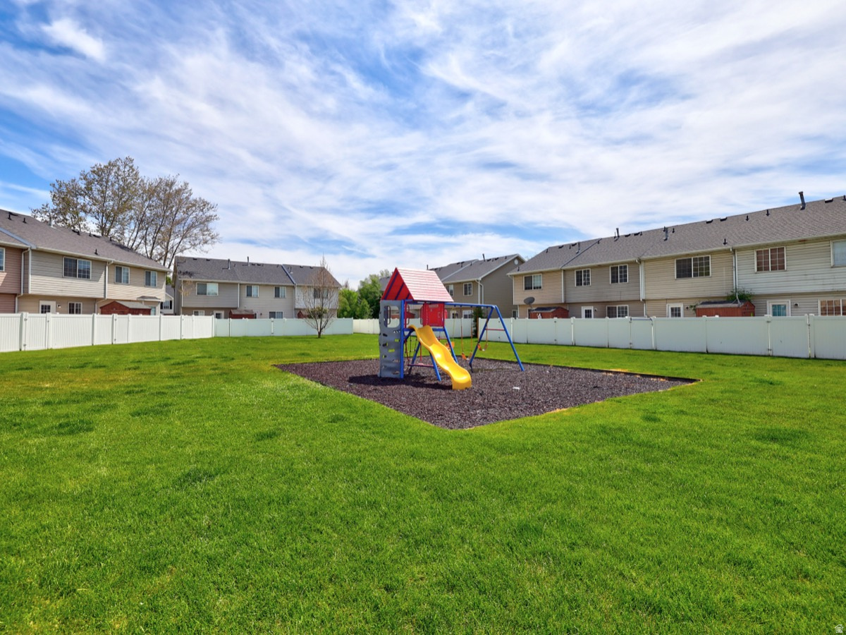 EASTGATE TOWNHOMES - Residential