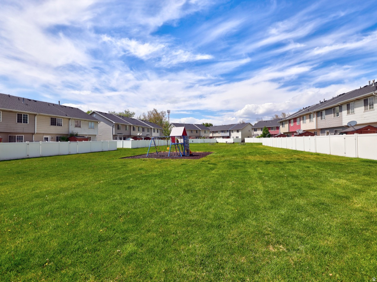 EASTGATE TOWNHOMES - Residential