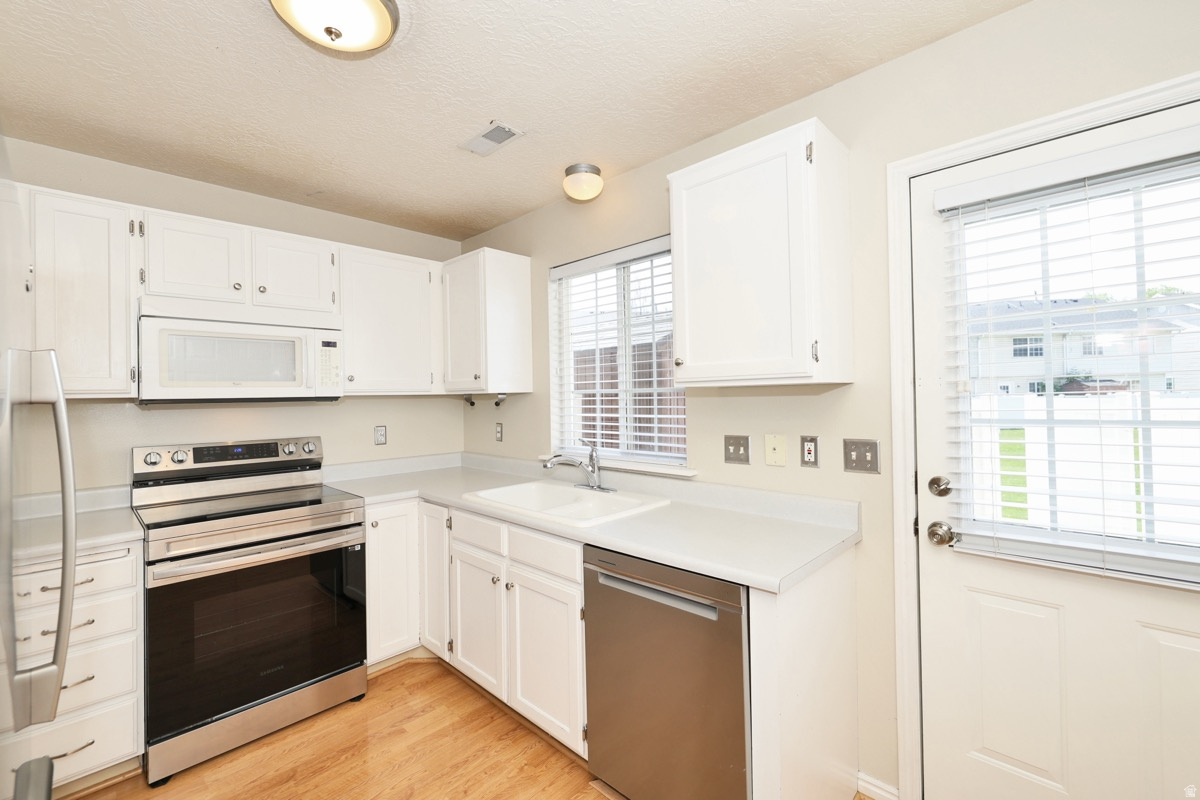 EASTGATE TOWNHOMES - Residential