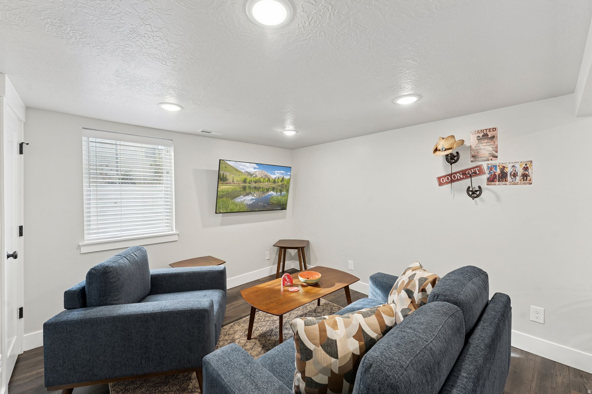 SUNSHINE ACRES - Residential