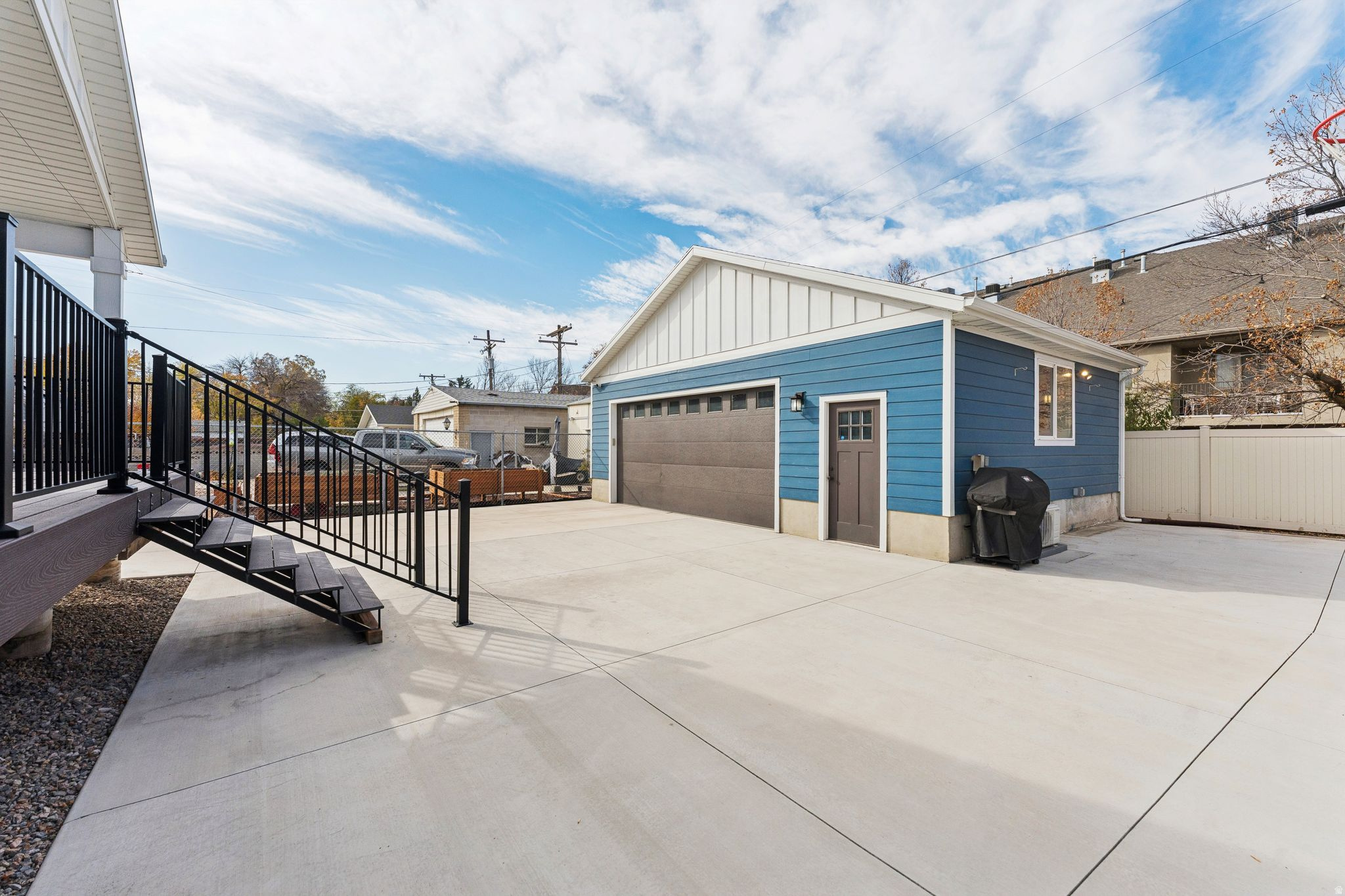 SUNSHINE ACRES - Residential