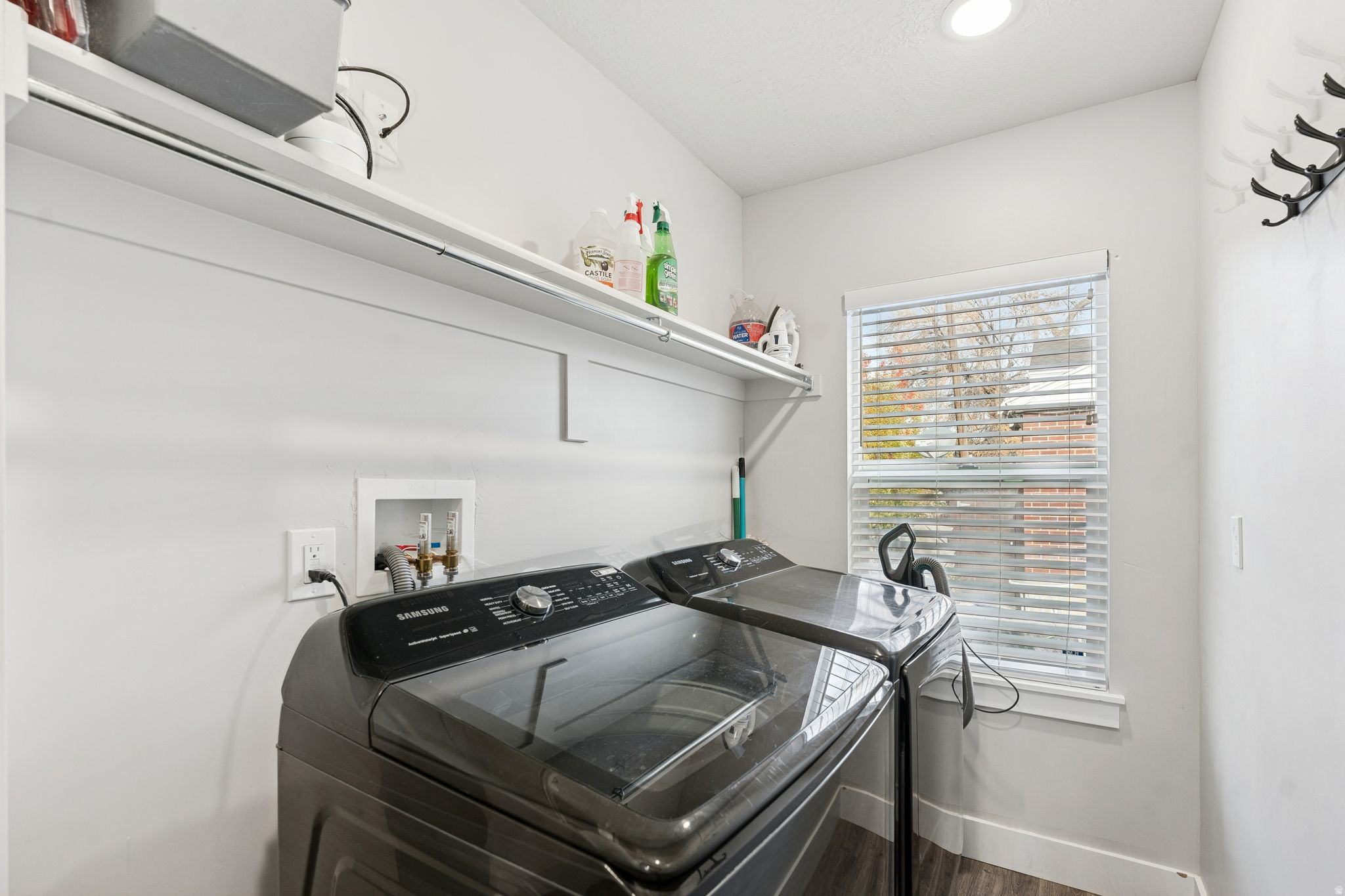 SUNSHINE ACRES - Residential