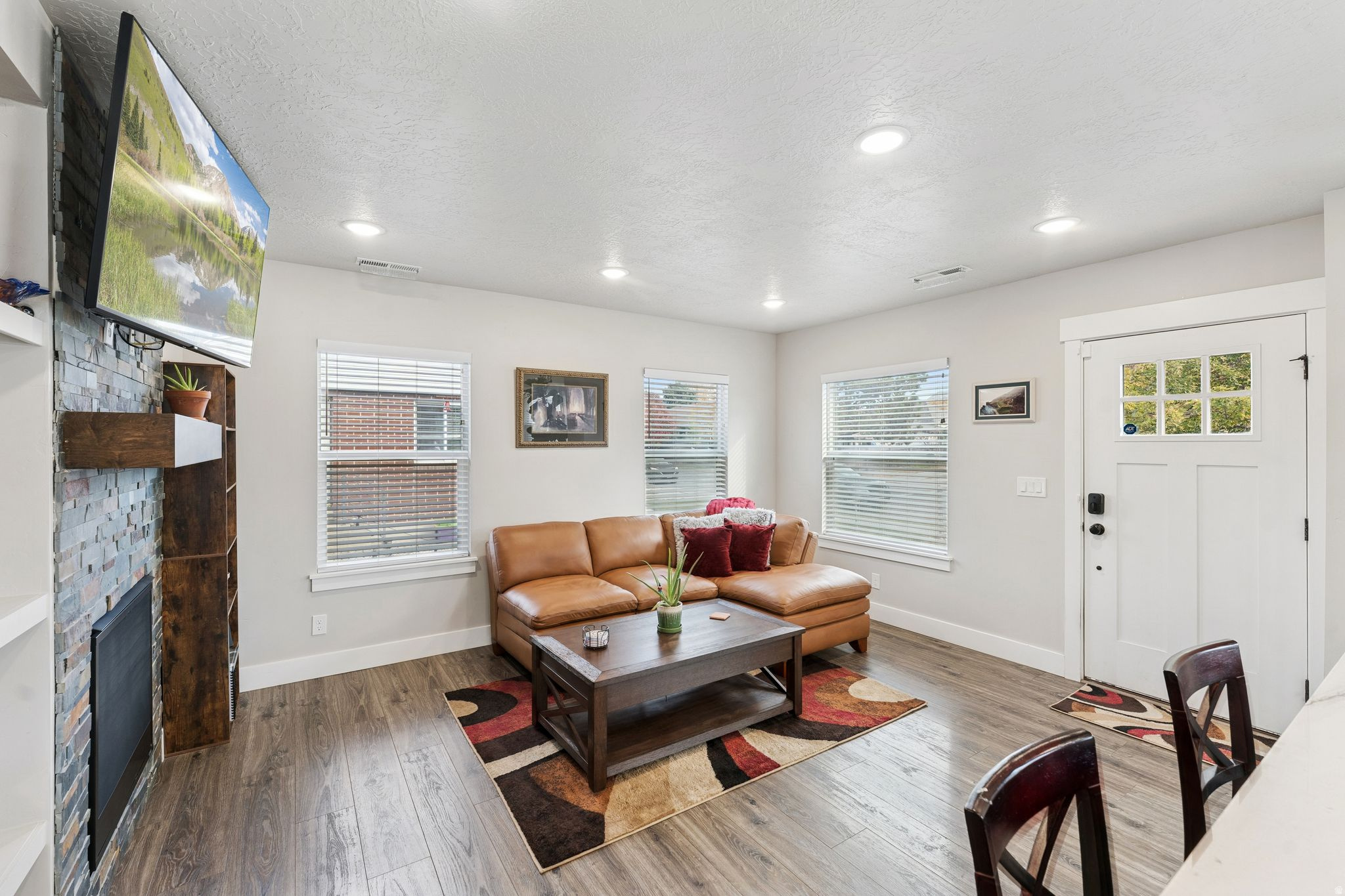 SUNSHINE ACRES - Residential