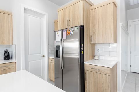 Tiny photo for 4552 S SOPHIA LN, Washington, UT 84780 (MLS # 2154319)