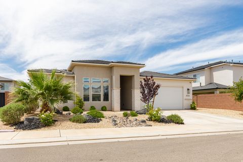 Tiny photo for 4552 S SOPHIA LN, Washington, UT 84780 (MLS # 2154319)
