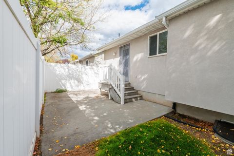 Tiny photo for 947 N 830 W, Orem, UT 84057 (MLS # 2115982)
