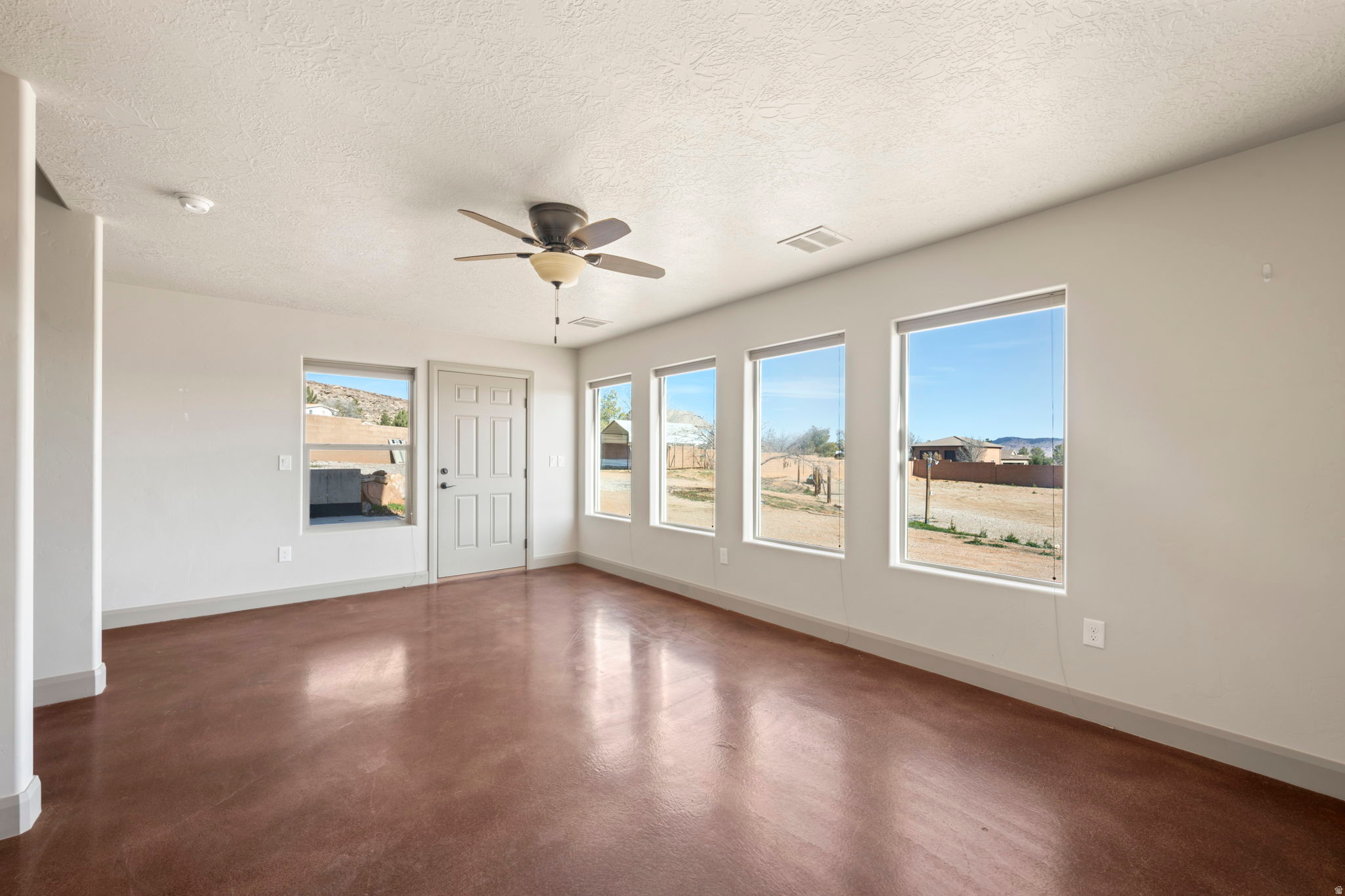 ROCKY BLUFFS SUB - Residential