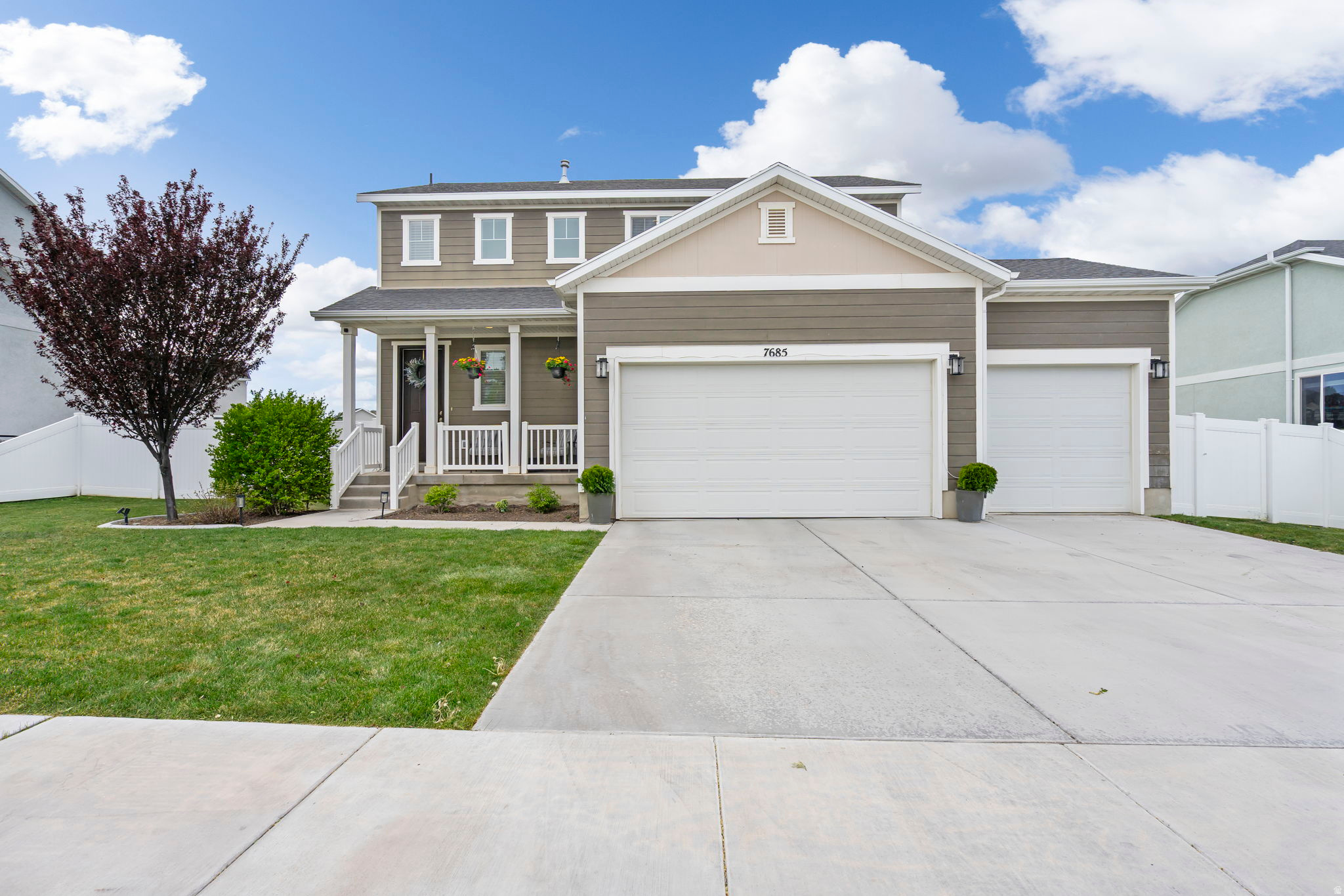 SUNSET RIDGE - Residential