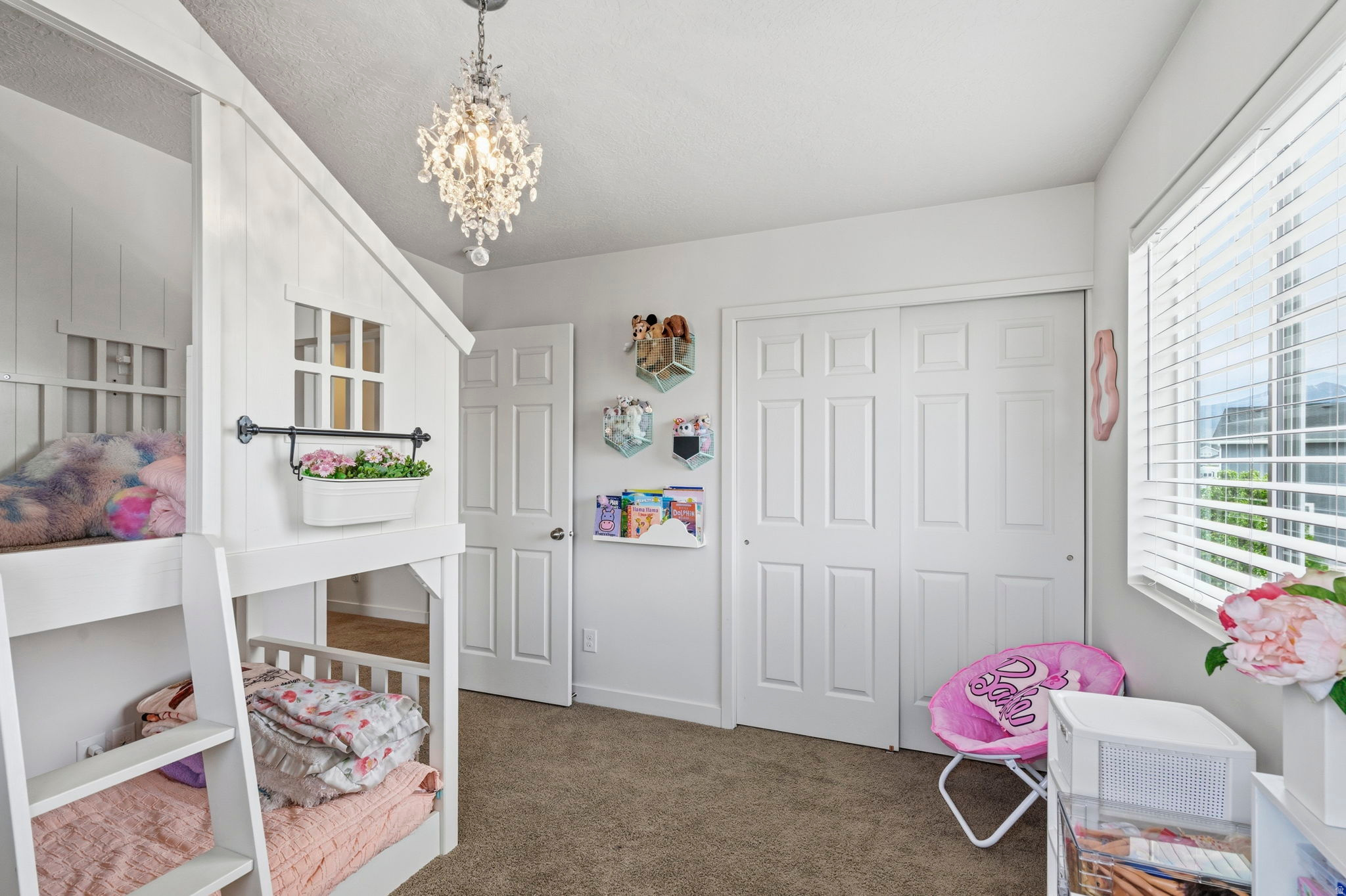 SUNSET RIDGE - Residential