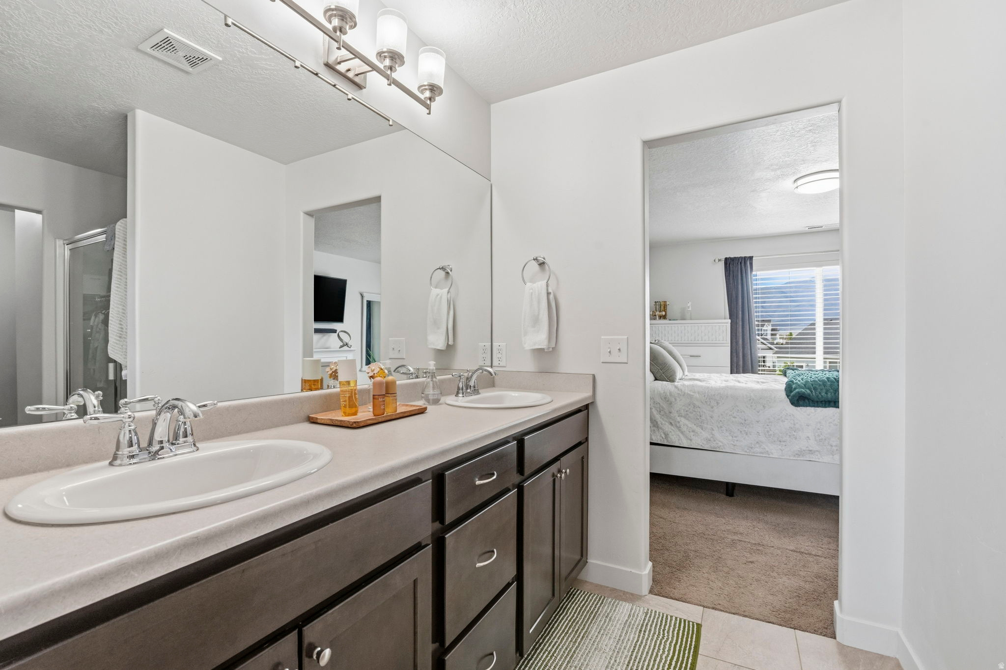 SUNSET RIDGE - Residential