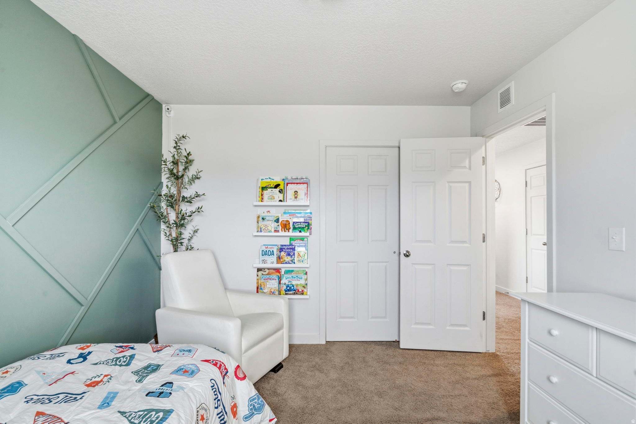 SUNSET RIDGE - Residential