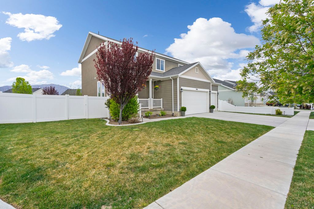 Photo of 7685 N TIMBER COUNTRY RD, Eagle Mountain, UT 84005 (MLS # 2152915)