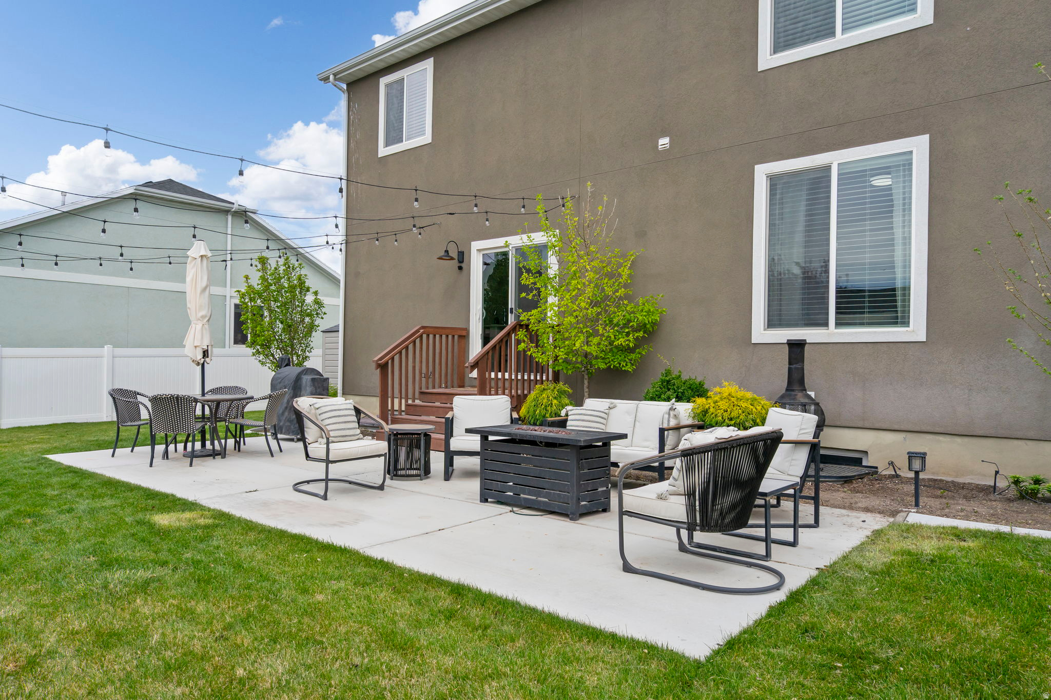 SUNSET RIDGE - Residential