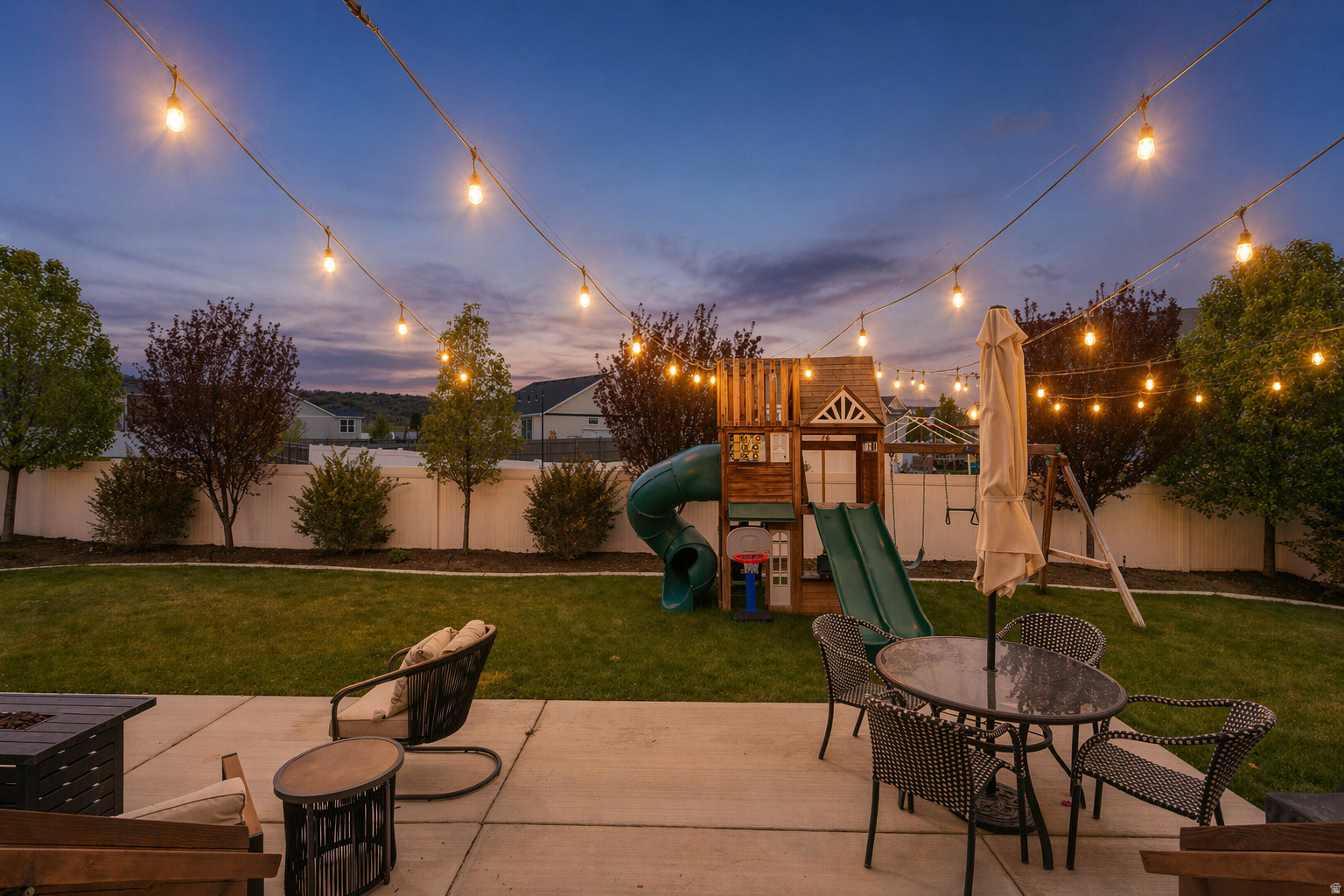 SUNSET RIDGE - Residential