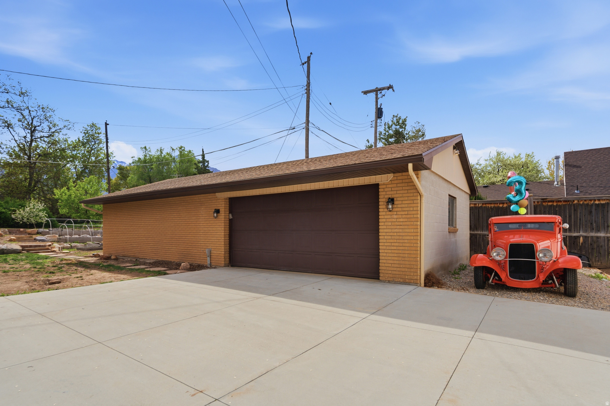 JACKSON HEIGHTS - Residential