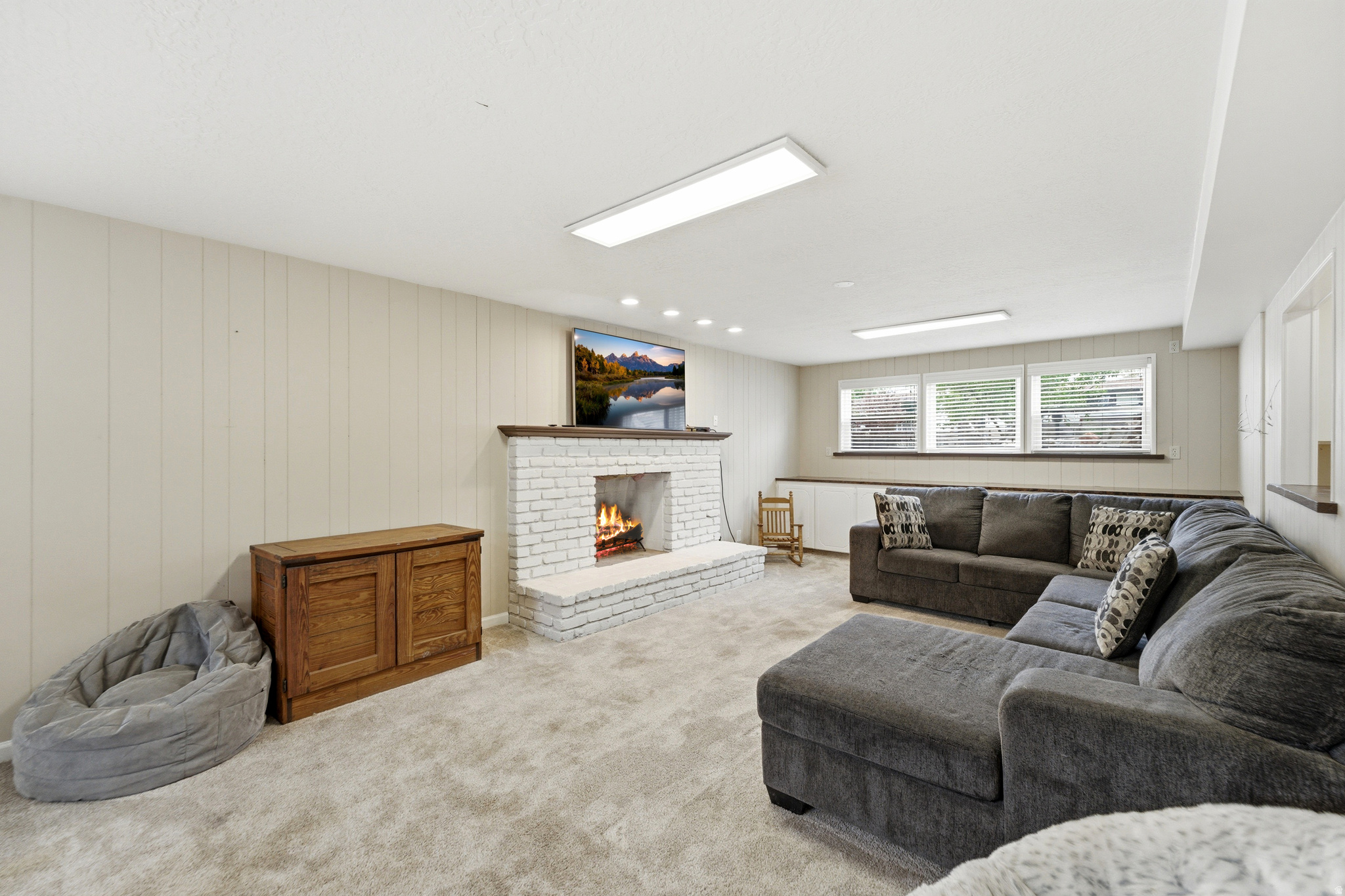 JACKSON HEIGHTS - Residential