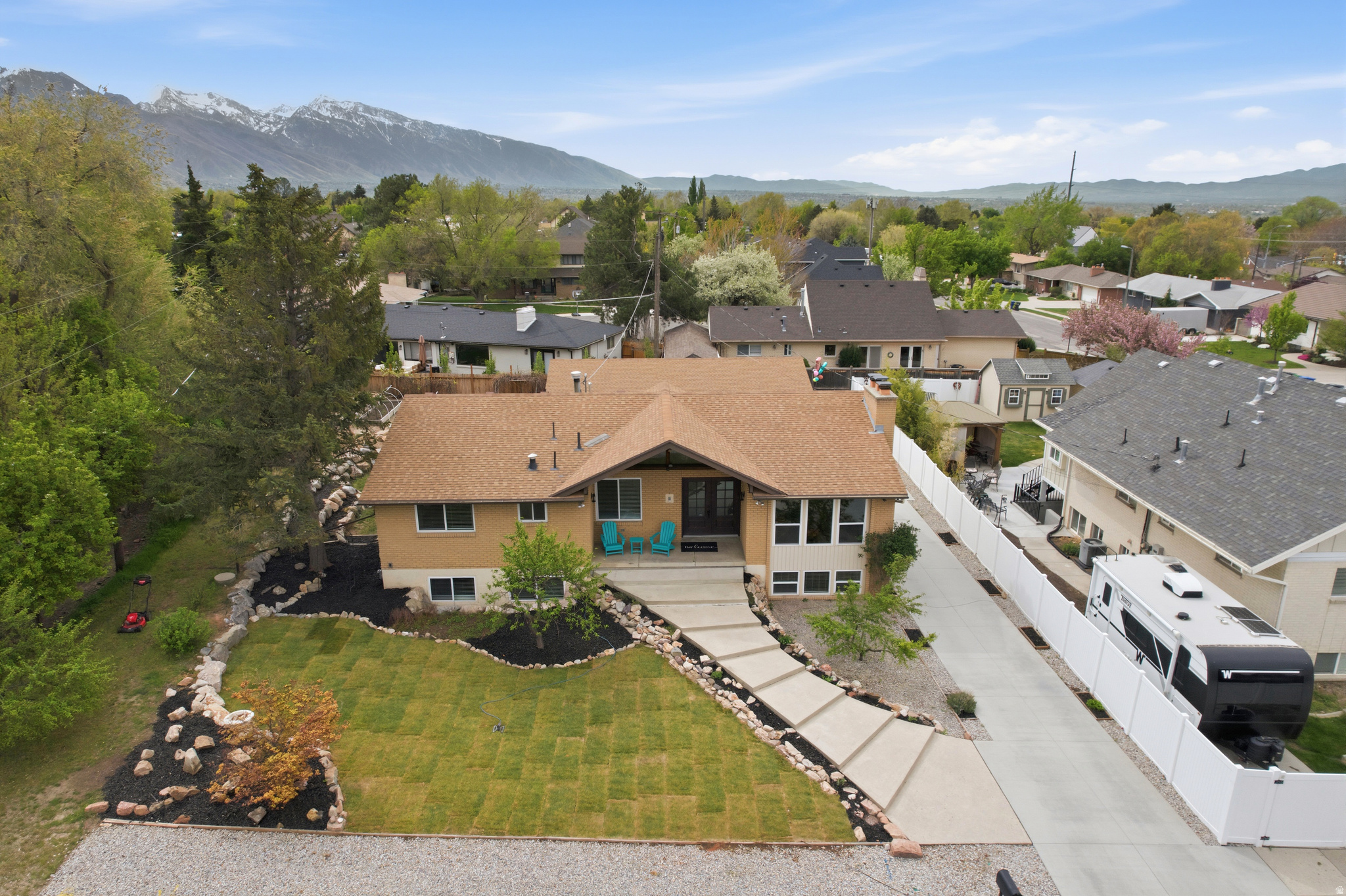 JACKSON HEIGHTS - Residential