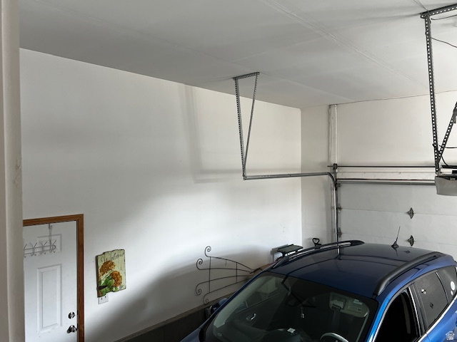 ARBORS PHASE 3 CONDOMINIUM - Residential