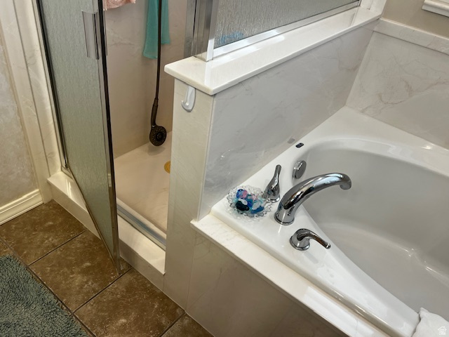 ARBORS PHASE 3 CONDOMINIUM - Residential