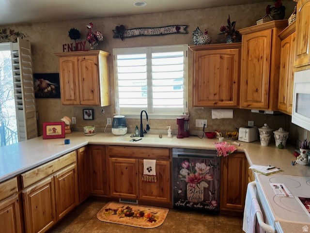 ARBORS PHASE 3 CONDOMINIUM - Residential