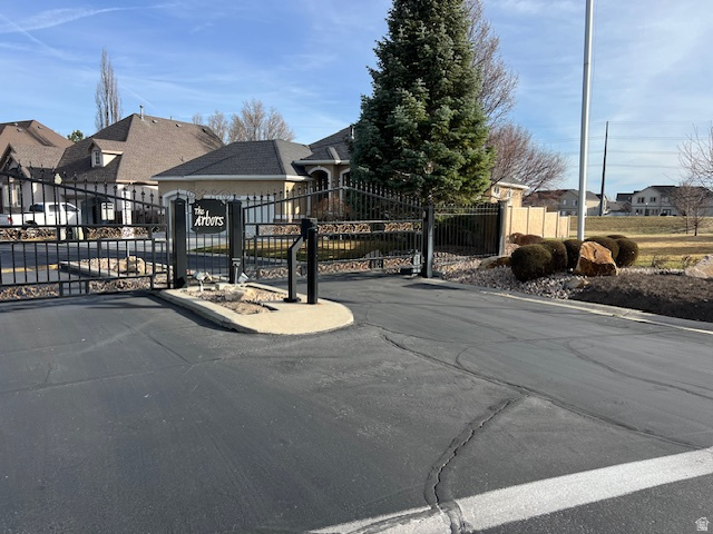 ARBORS PHASE 3 CONDOMINIUM - Residential