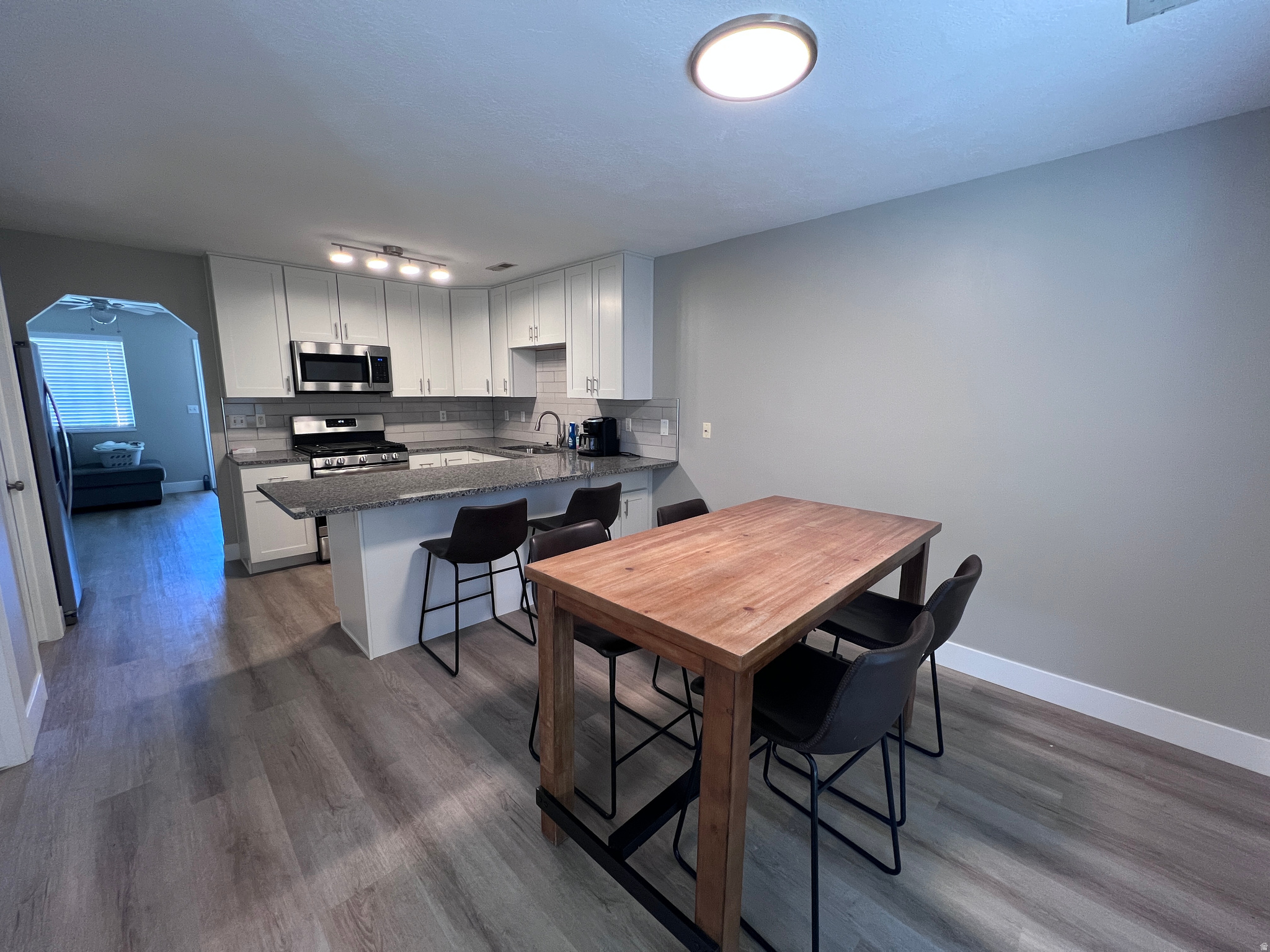 BLACKHAWK - Residential