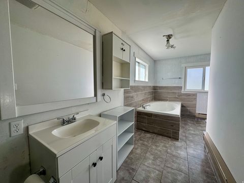 Tiny photo for 165 E 100 S, Smithfield, UT 84335 (MLS # 2151316)