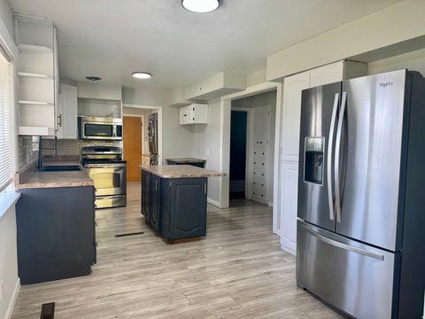 Tiny photo for 165 E 100 S, Smithfield, UT 84335 (MLS # 2151316)