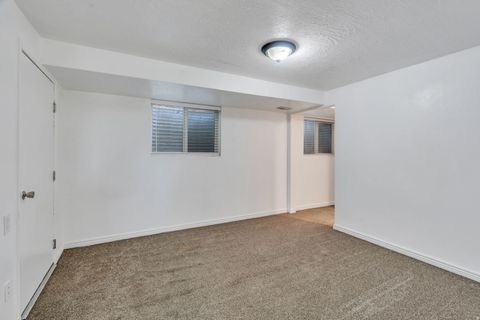Tiny photo for 2066 PARK ST, Provo, UT 84606 (MLS # 2161560)