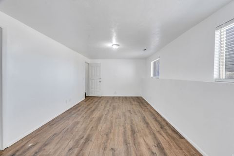 Tiny photo for 2066 PARK ST, Provo, UT 84606 (MLS # 2161560)