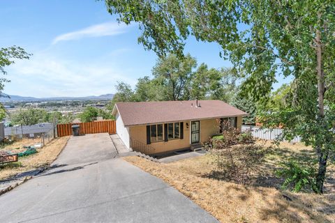 Tiny photo for 2066 PARK ST, Provo, UT 84606 (MLS # 2161560)