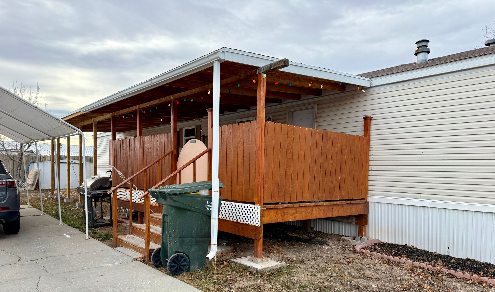 THE COVE MOBILE HOME - Residential