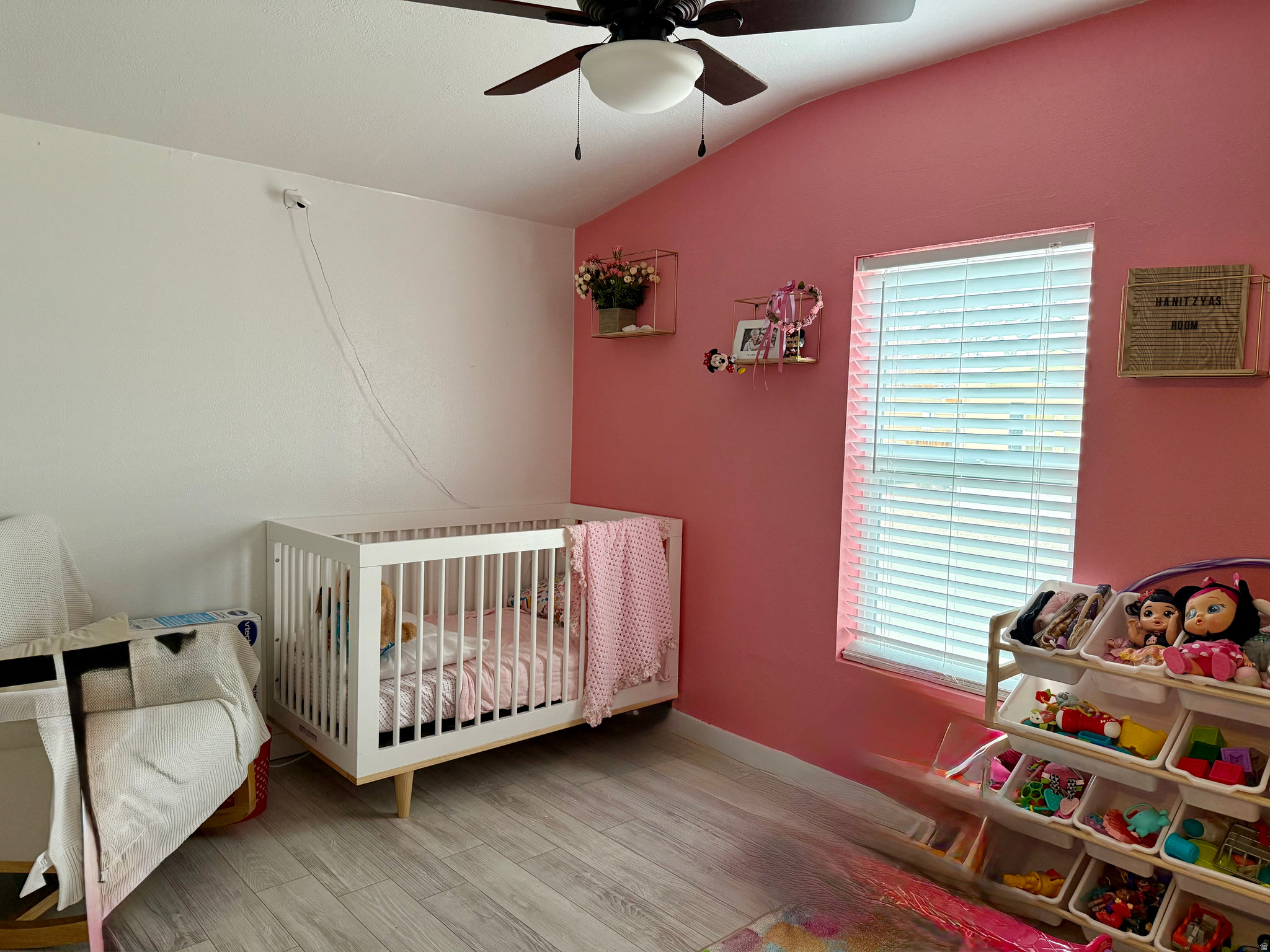 THE COVE MOBILE HOME - Residential