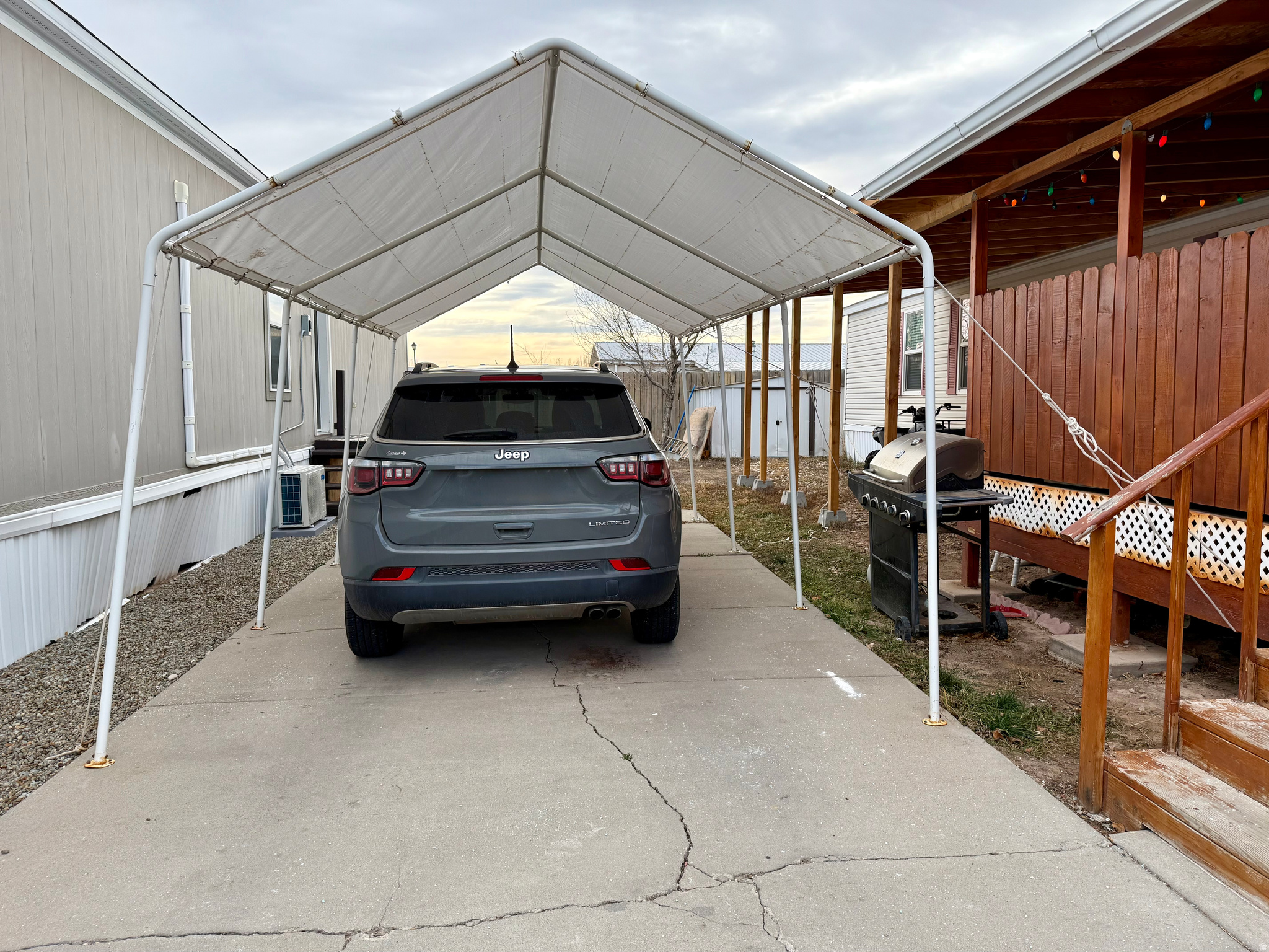 THE COVE MOBILE HOME - Residential