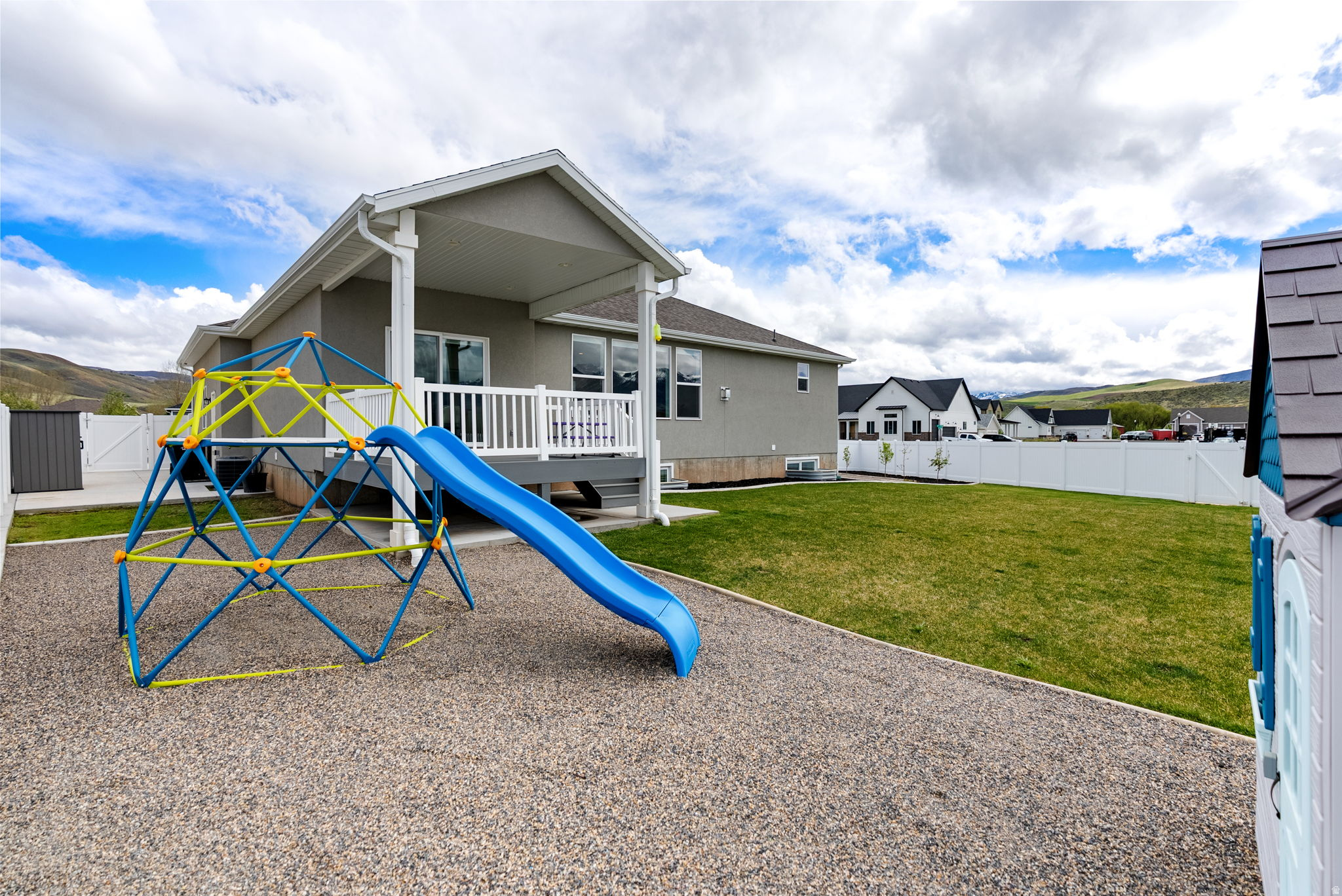 PHEASANT RUN - Residential