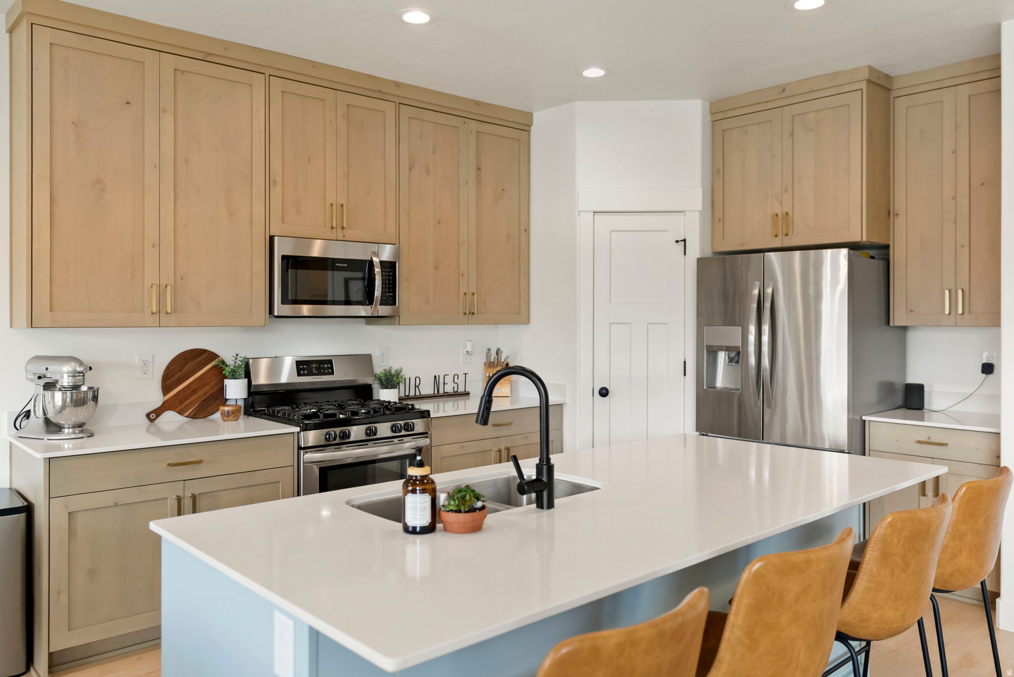 PHEASANT RUN - Residential