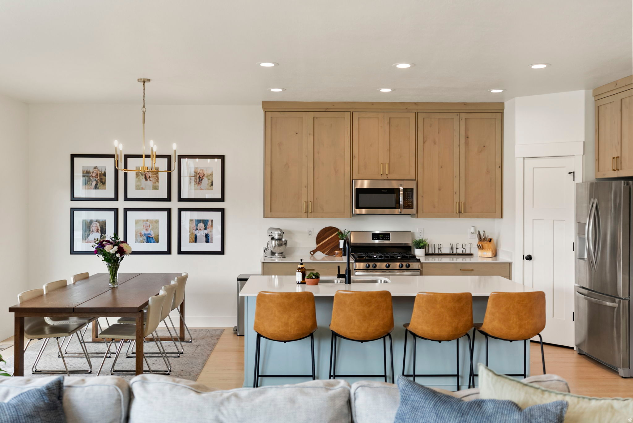 PHEASANT RUN - Residential