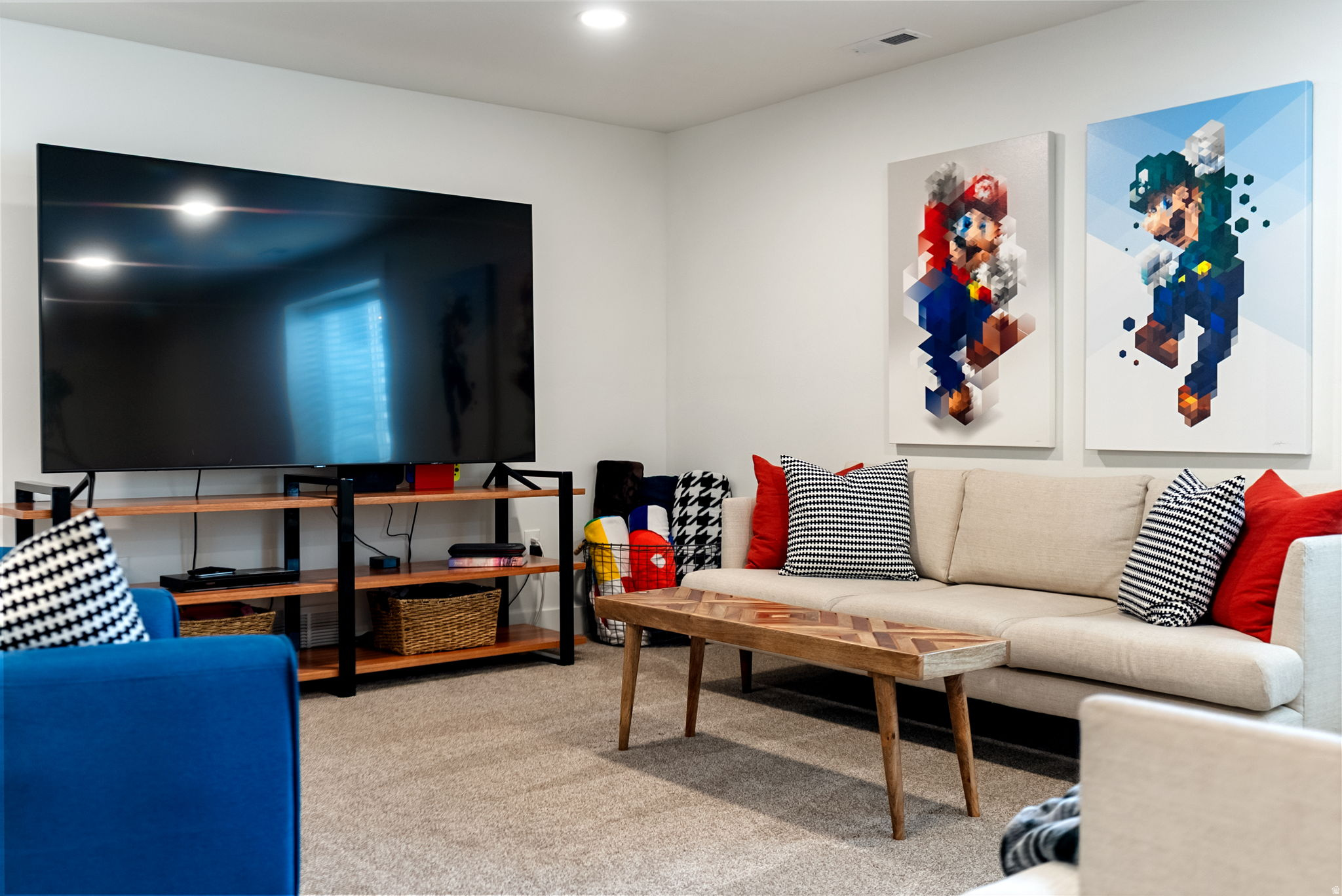 PHEASANT RUN - Residential