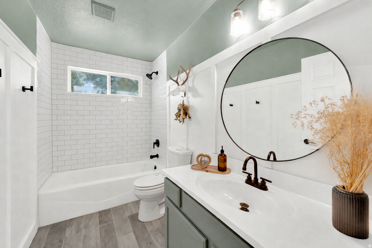 EAGLEPARK PHASE 2 - Residential