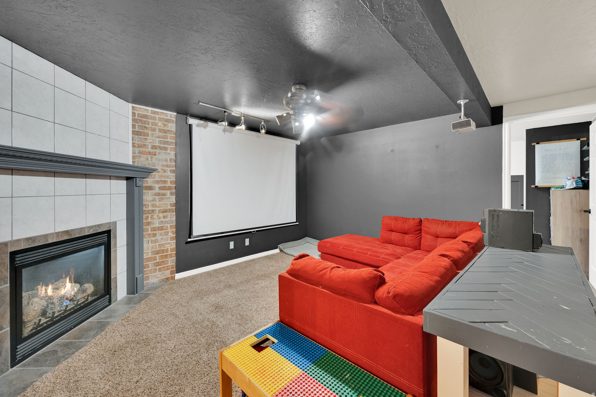 EAGLEPARK PHASE 2 - Residential