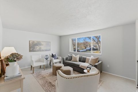 Tiny photo for 6635 S SOMERSET DR, West Jordan, UT 84084 (MLS # 2134155)