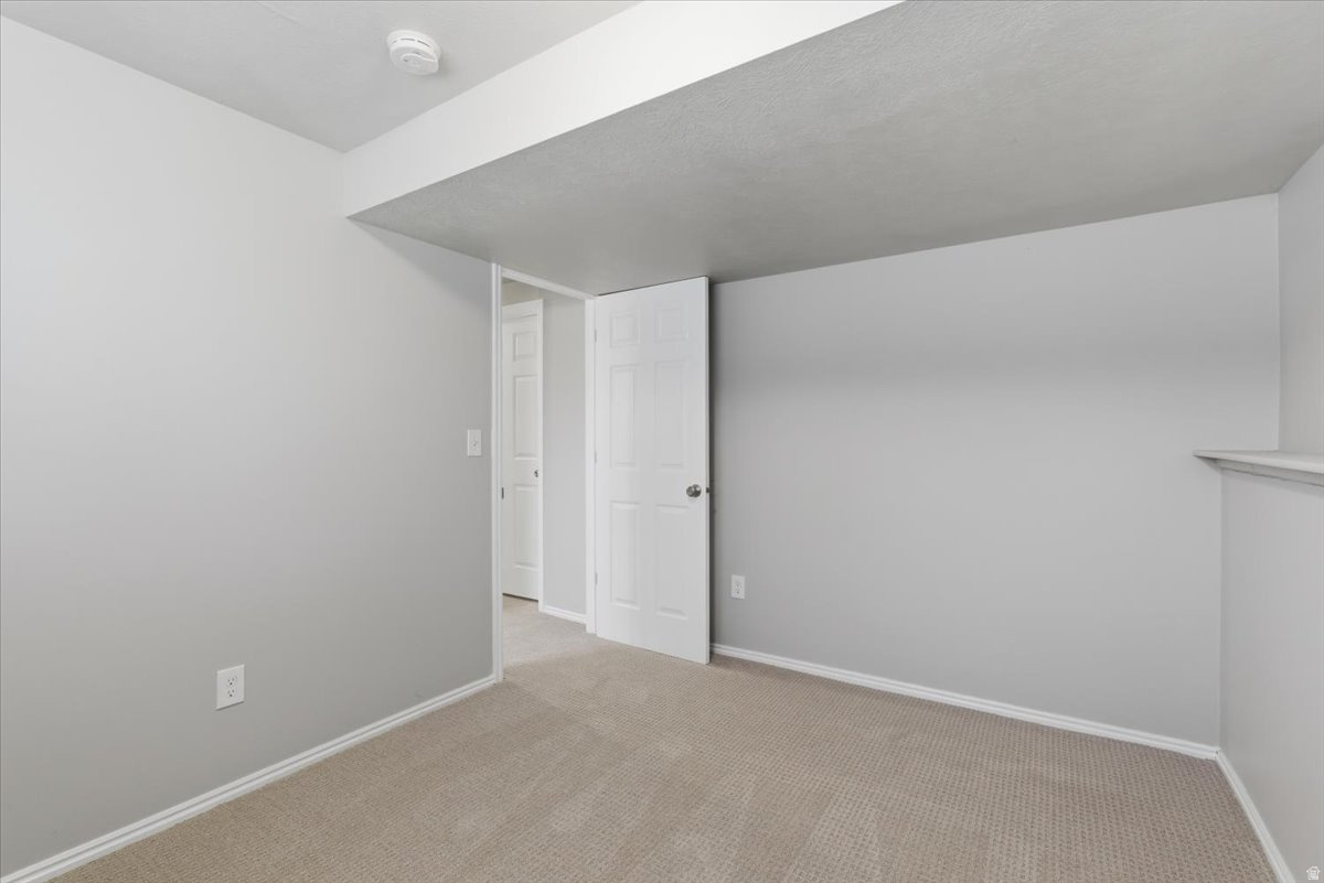 DIXIE VALLEY #5 - Residential