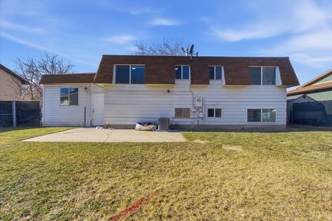 Tiny photo for 6635 S SOMERSET DR, West Jordan, UT 84084 (MLS # 2134155)