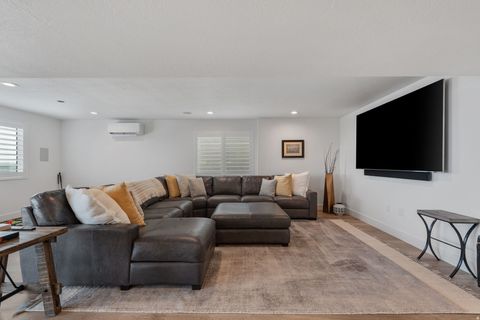 Tiny photo for 794 S MILLER AVE, North Salt Lake, UT 84054 (MLS # 2142548)