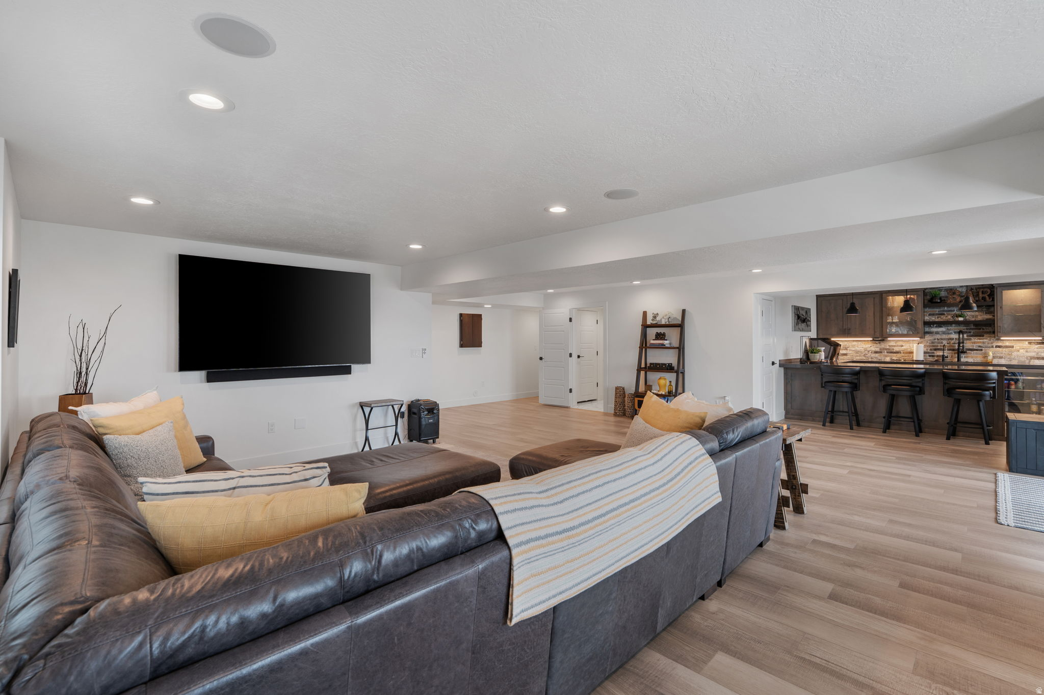 RIDGE SUB - Residential