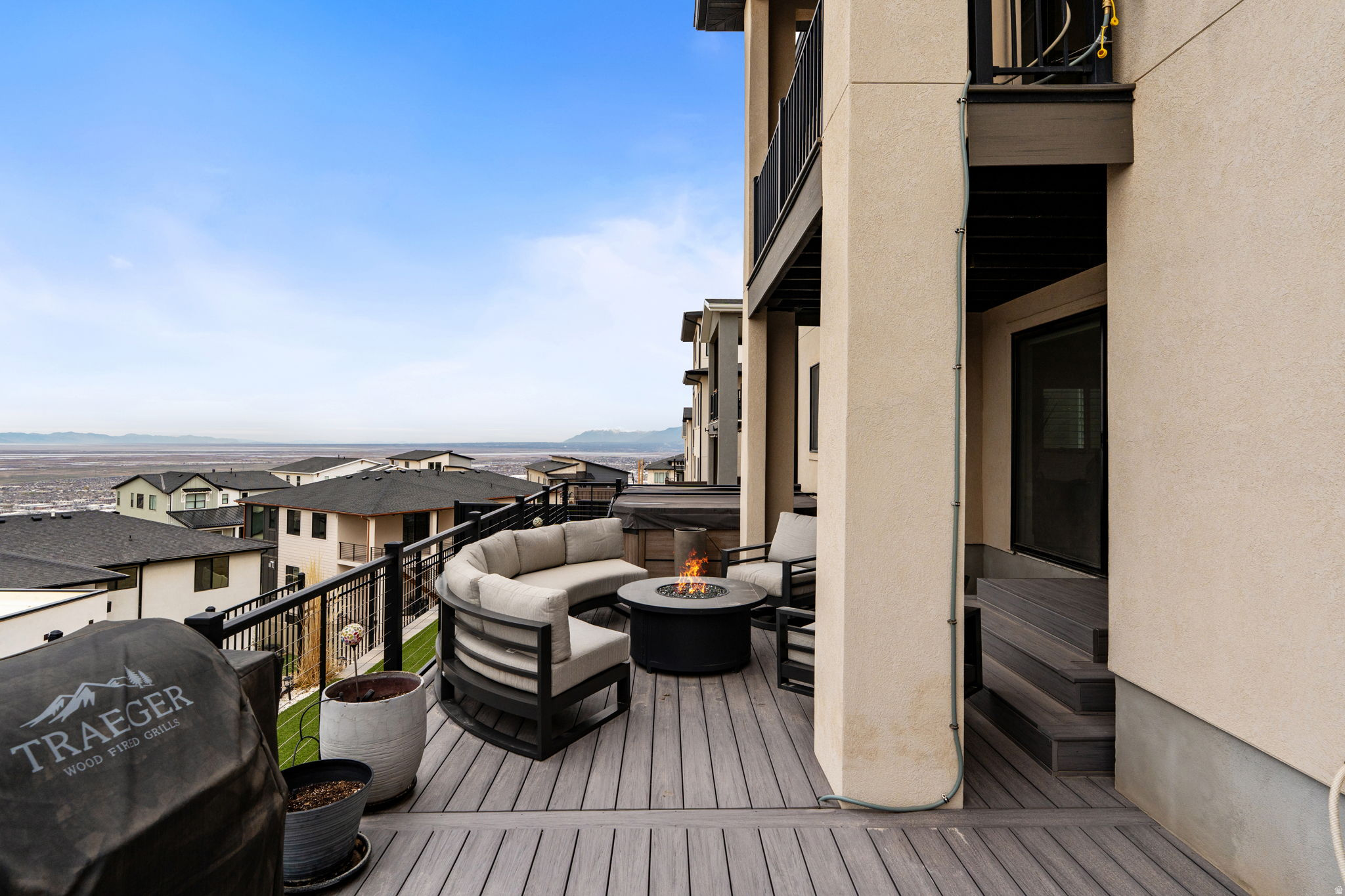 RIDGE SUB - Residential